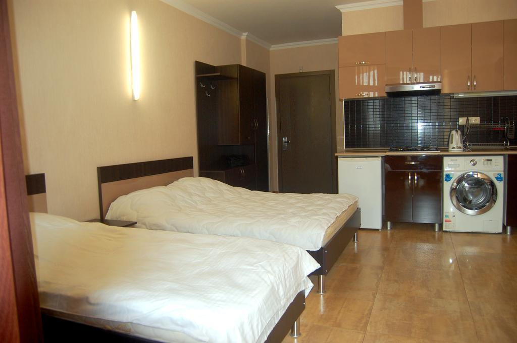 Irina Apartment 1 Batumi Eksteriør billede