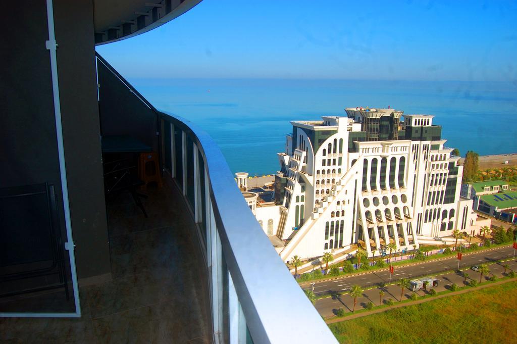Irina Apartment 1 Batumi Eksteriør billede